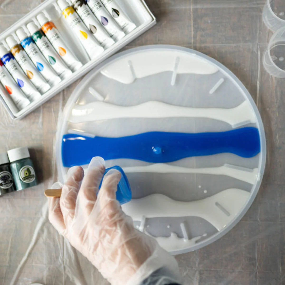 Make a Resin Clock