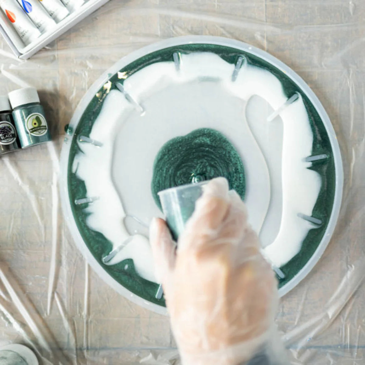 Make a Resin Clock