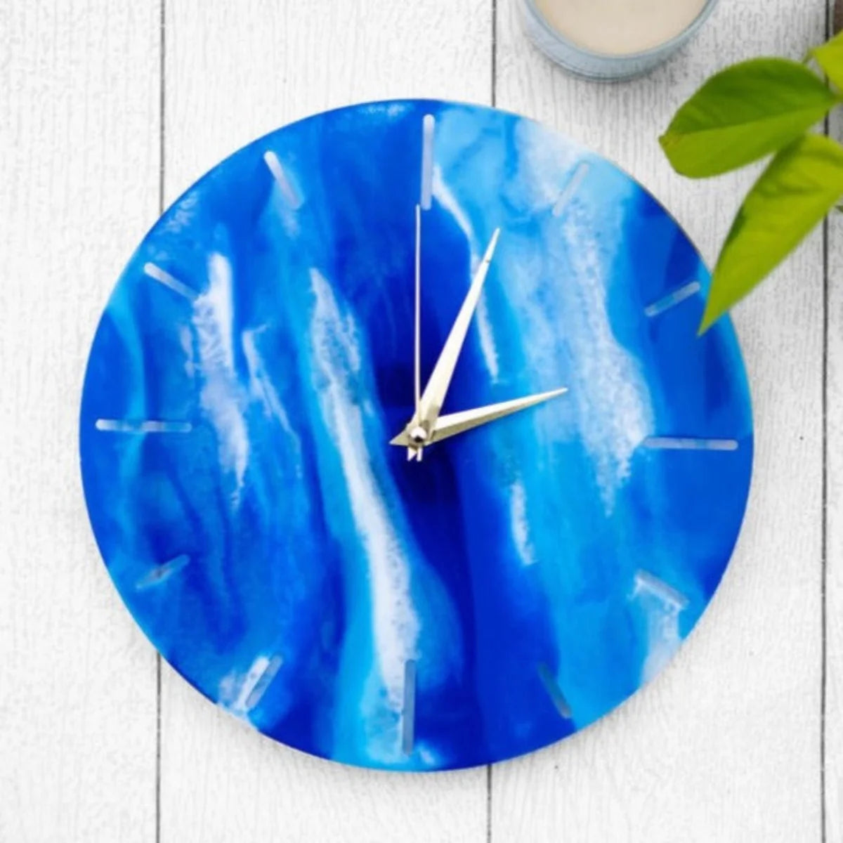 Make a Resin Clock
