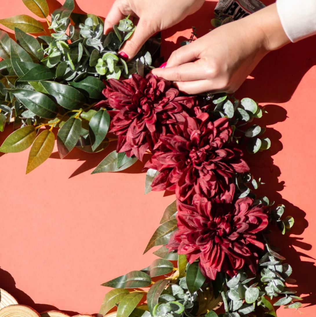 Make a Wood Slice Wreath